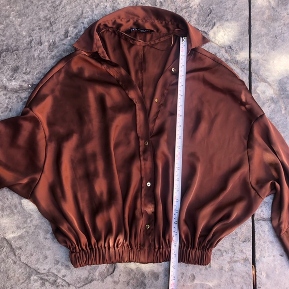 Zara brown satin half button down blouse size S - Picture 9 of 9